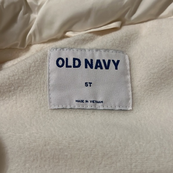 Girls Puffer Vest - Picture 2 of 3